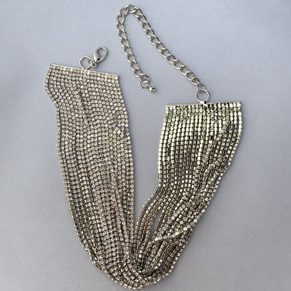 New! Silver Rhinestone Choker Necklace - Picture 4 of 6